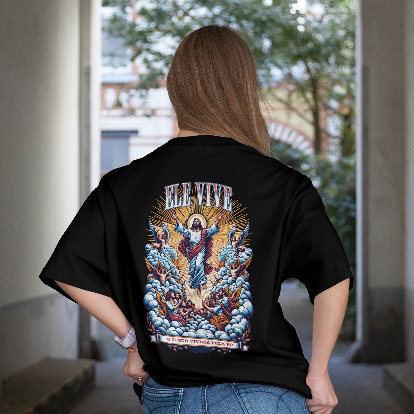 Camiseta Jesus Vive